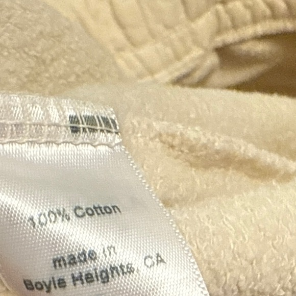 PERFECTWHITETEE Women's Cream Drawstring Karla Sweat Shorts Size S - Picture 4 of 5